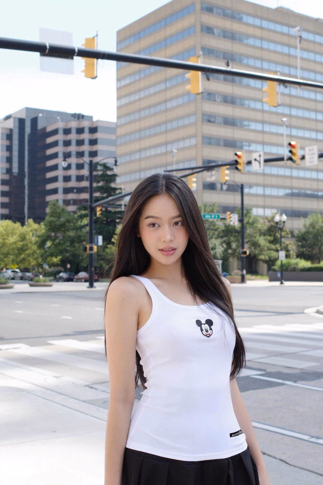 Miss Thanh Thuy – My journey with ACB – U25 vẫn luôn cố gắng theo đuổi sự nghiệp
Xóa bỏ đi
Đổi thành :
Hoa hậu Thanh Thủy , sinh năm 2 Hoa hậu Thanh Thủy sở hữu gu thời trang nữ tính, thanh lịch nhưng vẫn toát lên vẻ quyến rũ, gợi cảm. Phong cách của cô thường xuyên biến hóa linh hoạt, tôn trọn vóc dáng cùng nhan sắc ngọt ngào chuẩn “búp bê sống”.