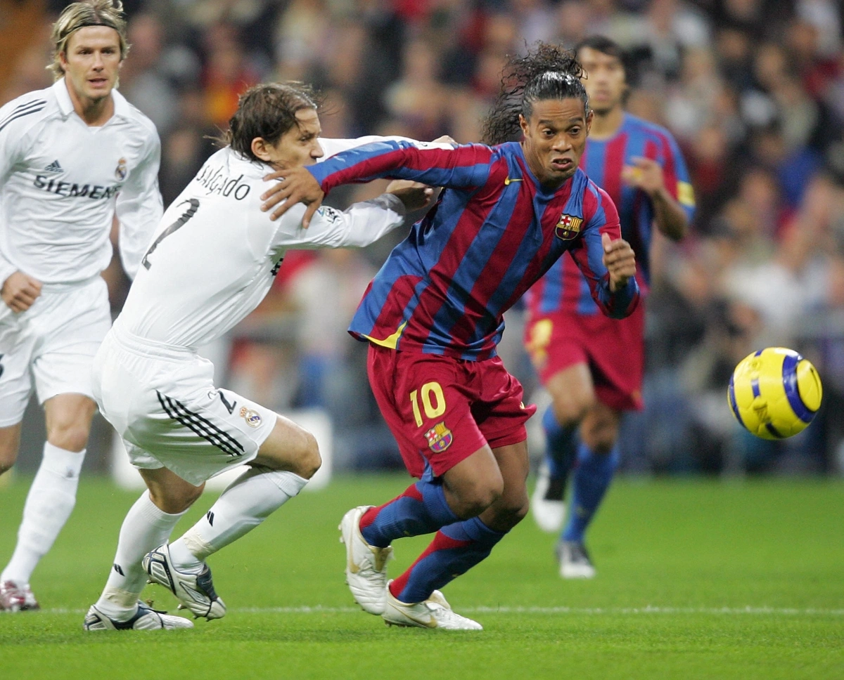 Số 10 huyền thoại của Barca: Lamine Yamal có thể viết tiếp lịch sử?