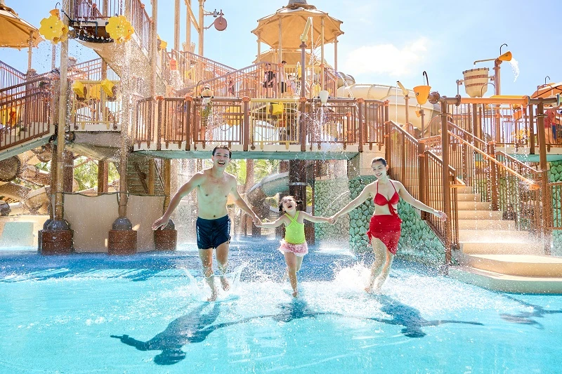 Sun World Sam Son: Giảm gần 30% giá vé trong mùa hè Các phân khu trò chơi Sun World Sam Son phù hợp với du khách nhiều lứa tuổi. Nguồn ảnh: Sun World