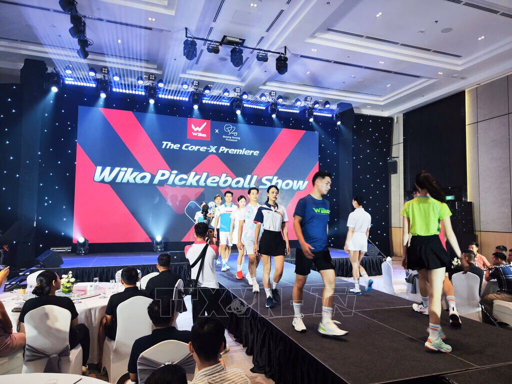 Thần đồng Pickleball Việt Nam ra mắt bộ sưu tập thể thao với Wika
