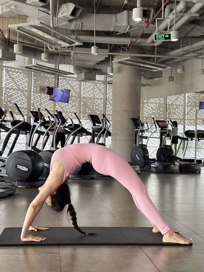 Gái một con - Thiên An cực chăm tập 2 môn thể thao, bảo sao dáng đẹp, eo thon, body nuột nà thế!- Ảnh 6.