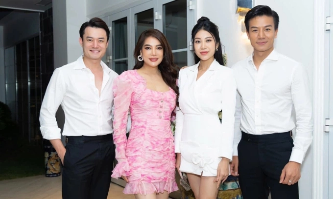 Trương Ngọc Ánh hạnh phúc với cuộc sống độc lập ở TP HCM Anh Dũng (bìa trái) lần cuối cùng xuất hiện bên Trương Ngọc Ánh ở tiệc sinh nhật nữ diễn viên, tháng 11/2023.