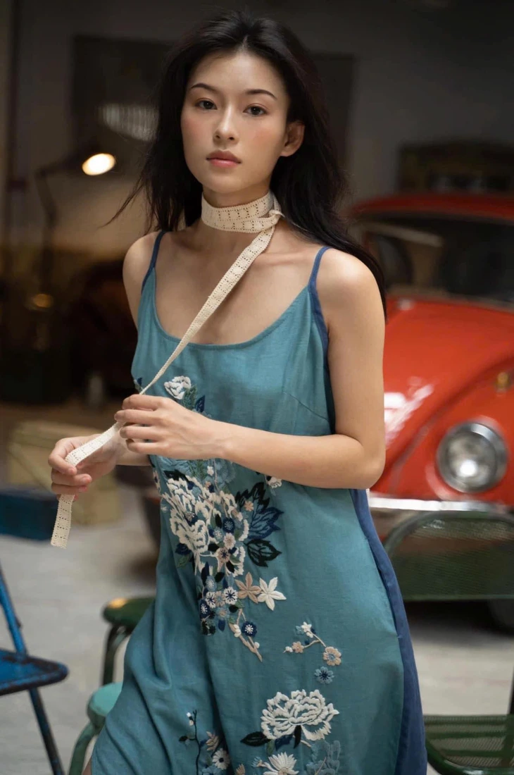 Cậu chàng đi biển bất ngờ trở thành ‘hot boy’ nhờ hit ‘Phép màu’ Nguyễn Hùng và Minh Hà - hai diễn viên chính của phim Đàn cá gỗ - Ảnh: NVCC