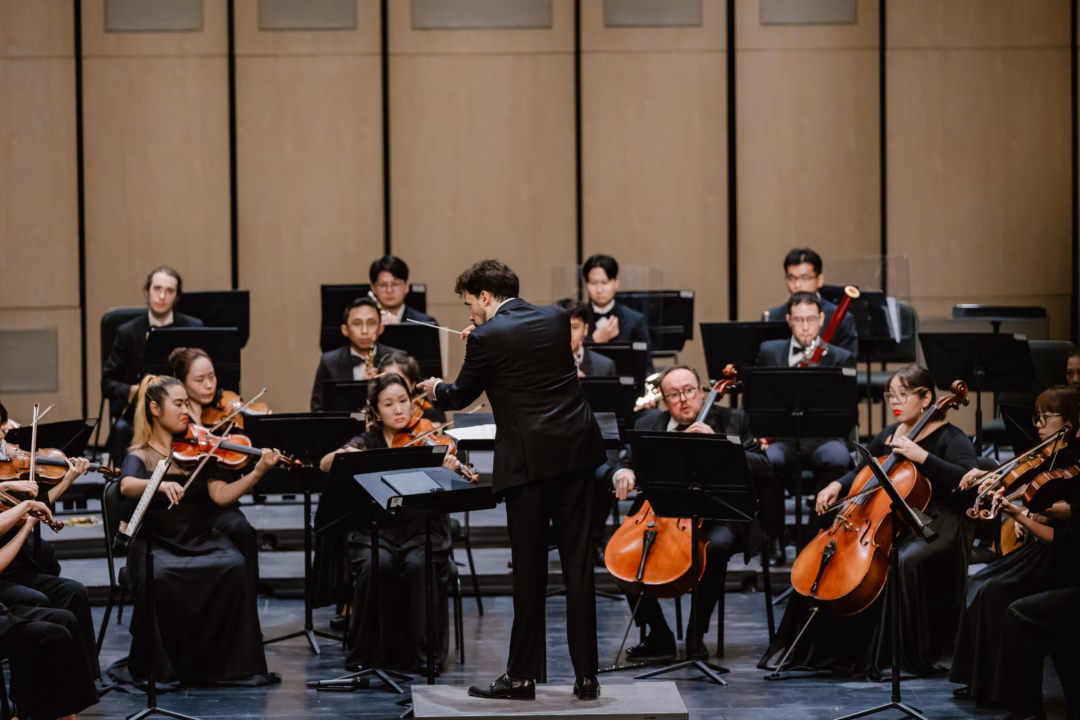 Đêm nhạc hài hước tại Nhà hát Hồ Gươm: Sun Symphony Orchestra mang lại trải nghiệm âm nhạc đáng nhớ Khi nhạc giao hưởng biết đùa