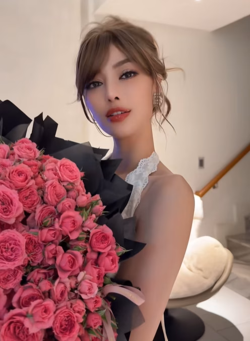 Lona Kiều Loan: Từ Á hậu tới rapper và những tranh cãi Chuyện lạ gì đang xảy ra với Á hậu 2k dính tin đồn với bác sĩ thẩm mỹ?- Ảnh 3.