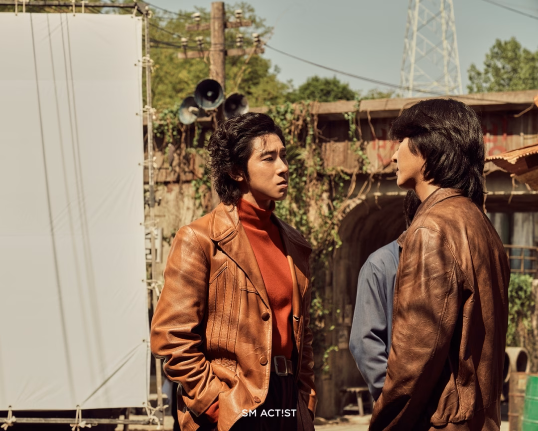 Lưu Manh với Yunho – Sự trở lại đáng期待 của diễn viên nhóm TVXQ Ảnh: Disney+
