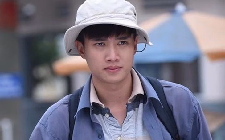 Quốc Trường: Từ cậu bé Cần Thơ đến diễn viên thành công Quốc Trường: Từ phụ hồ đến 'ông trùm mì cay' có hơn 100 quán khắp cả nước