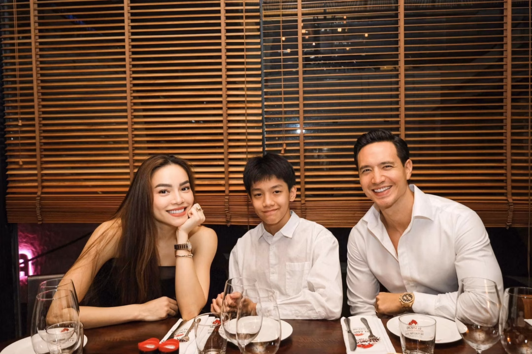 Subeo nhận được sự quan t&acirc;m v&agrave; gi&aacute;o dục tinh tế từ gia đ&igrave;nh