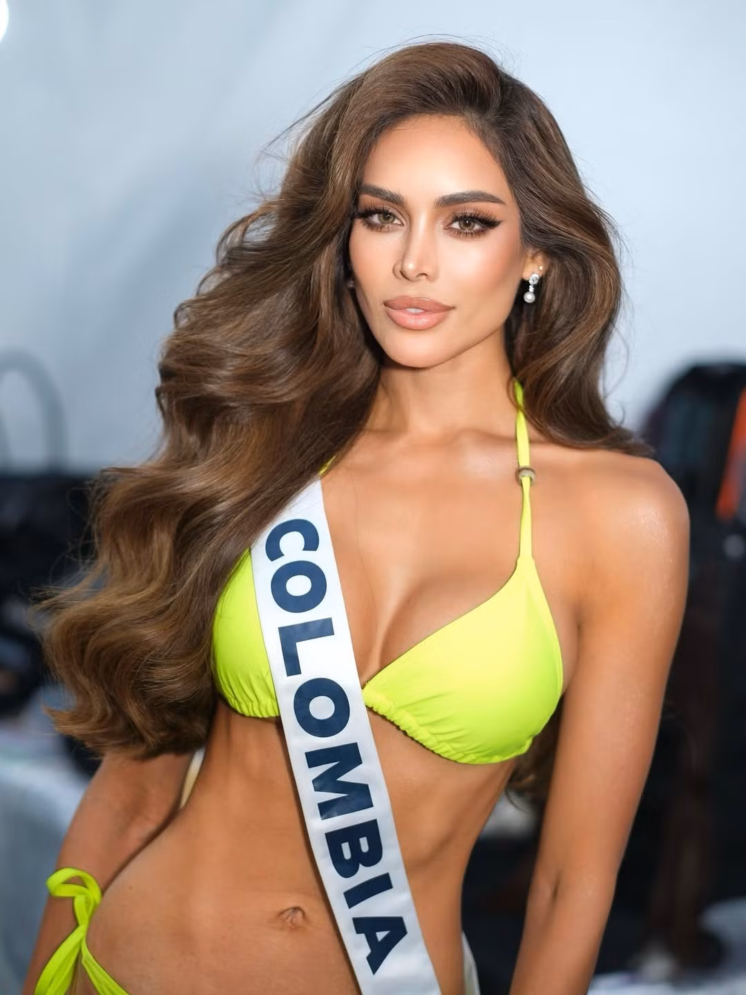 Vanessa Pulgarín - đại diện Colombia tại Hoa hậu Hoàn vũ 2025